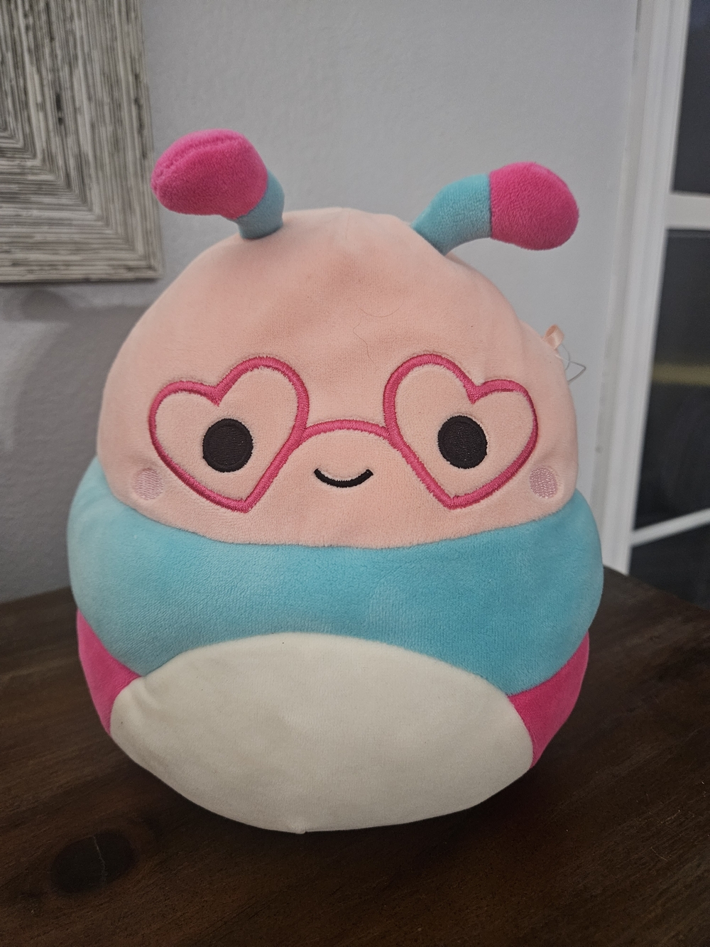 Squishmallows 8" Griffith The Caterpillar-Valentine's Day Hearts Love Sweetheart